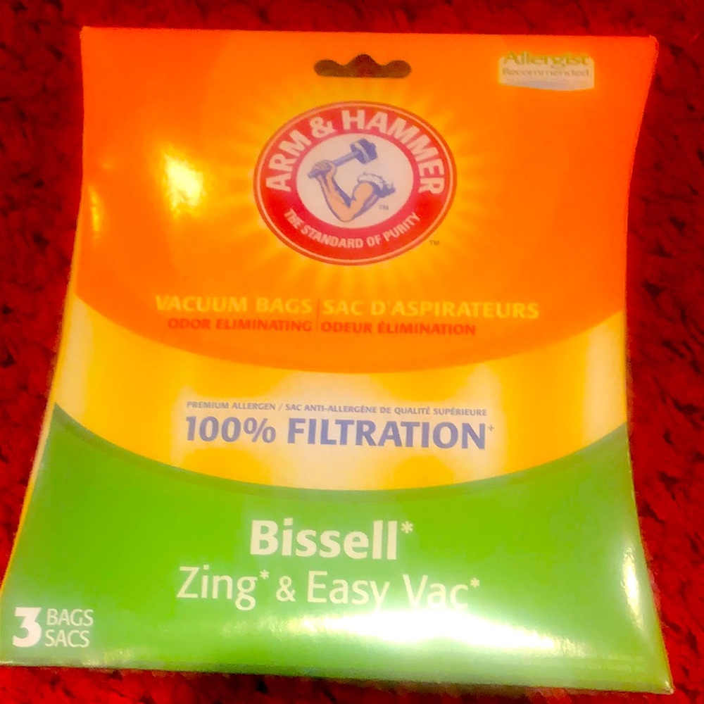 2 vaccum bag arm & hammer